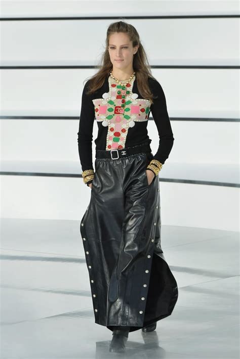 chanel サンダル 2020|Chanel dresses fall 2020.